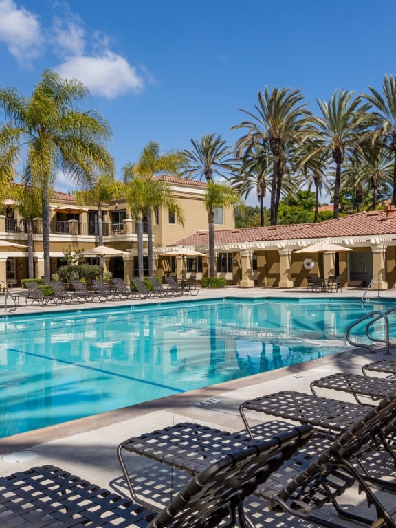 Barcelona Apartments in Aliso Viejo, CA